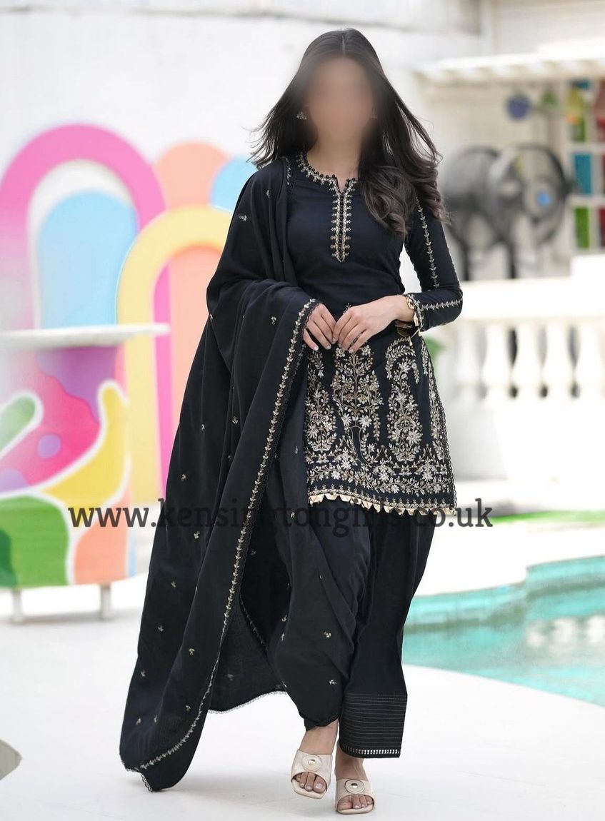 Janhavi - Photo 8