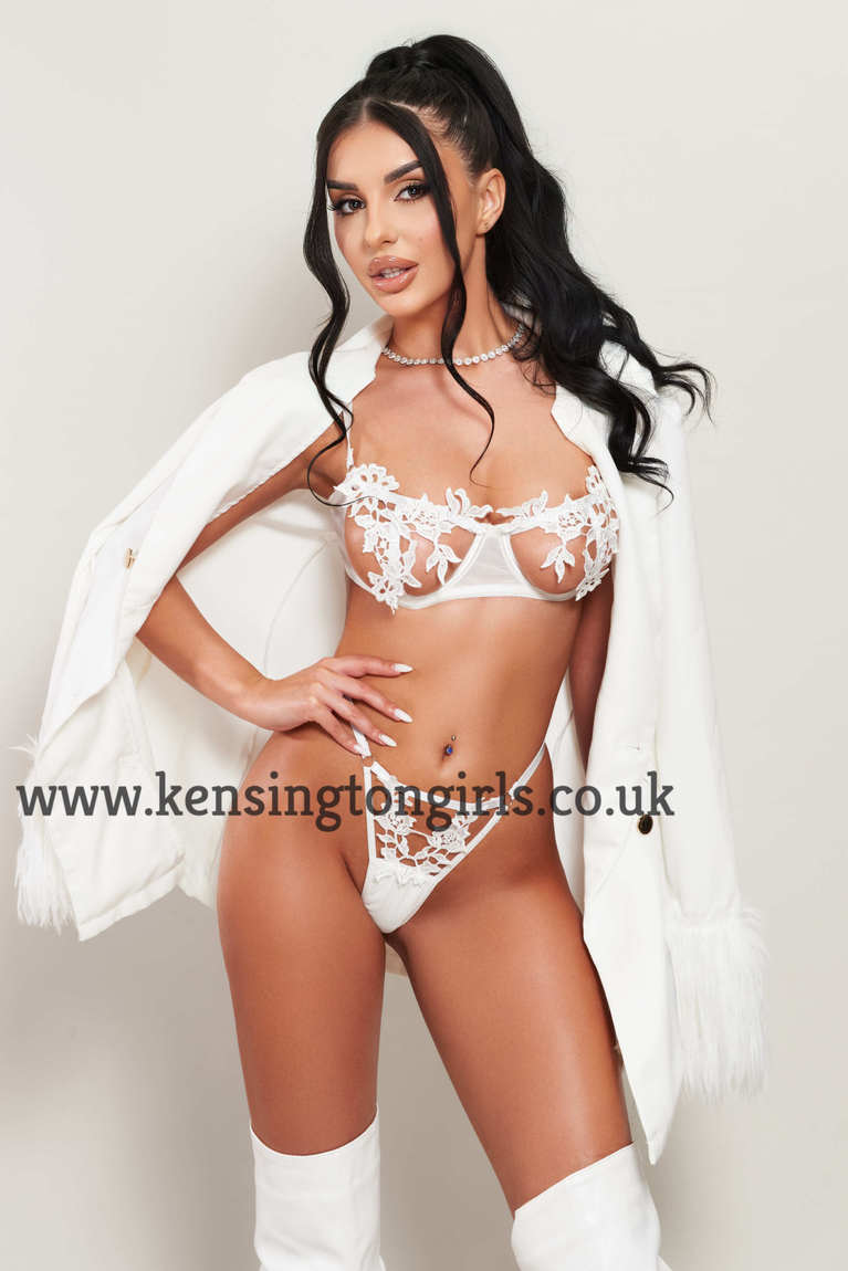 Venus - Photo 11