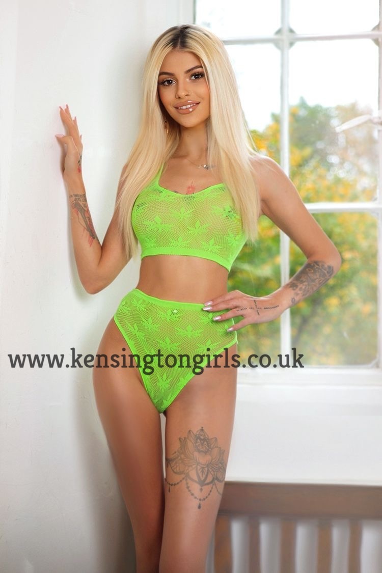 Brenda - Photo 9